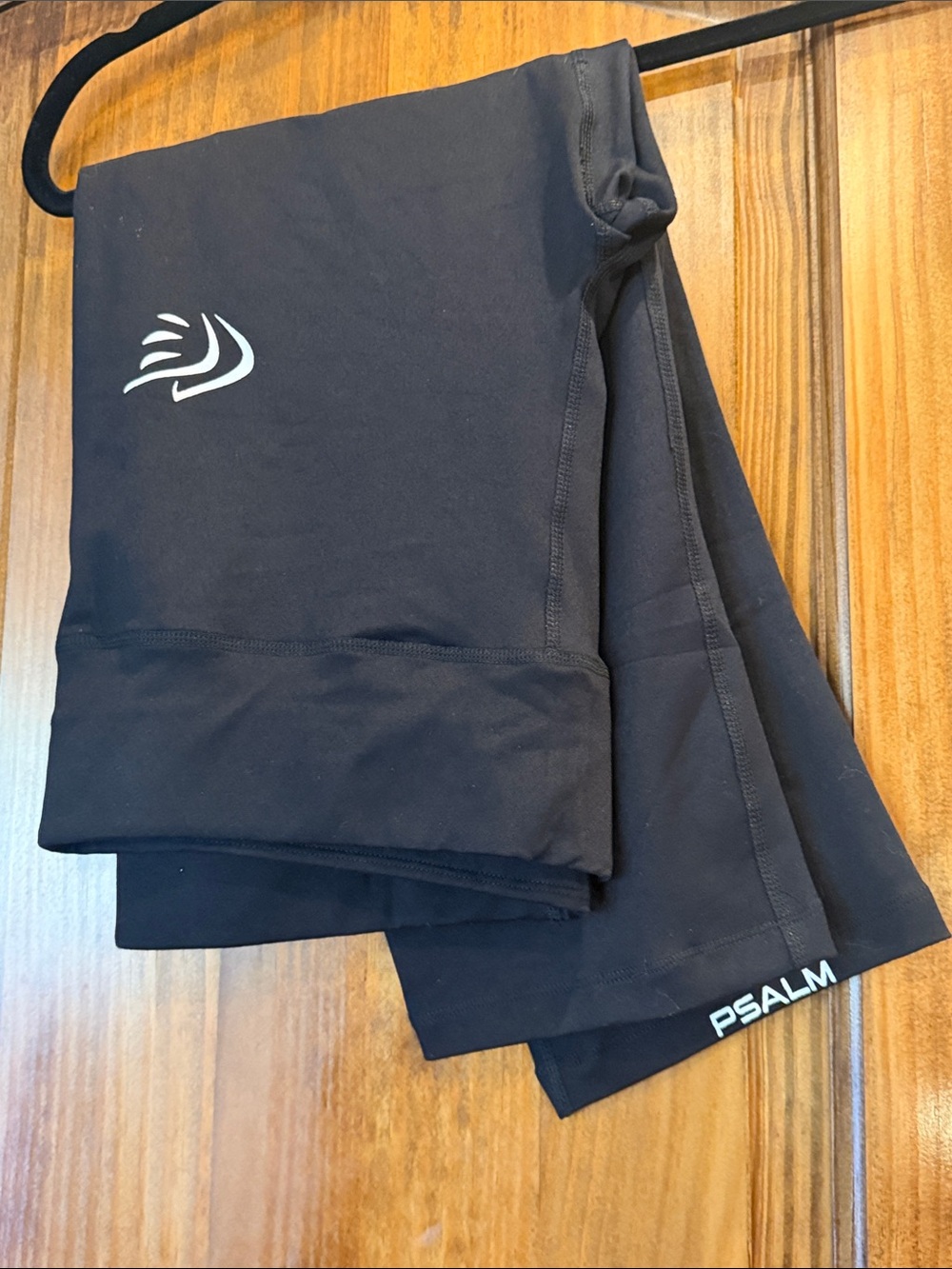 PSALM Women’s Black Performance Leggings